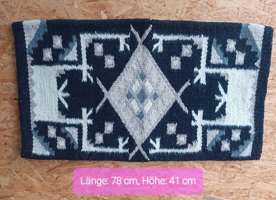 40. Showblanket schwarz/grau/weiß